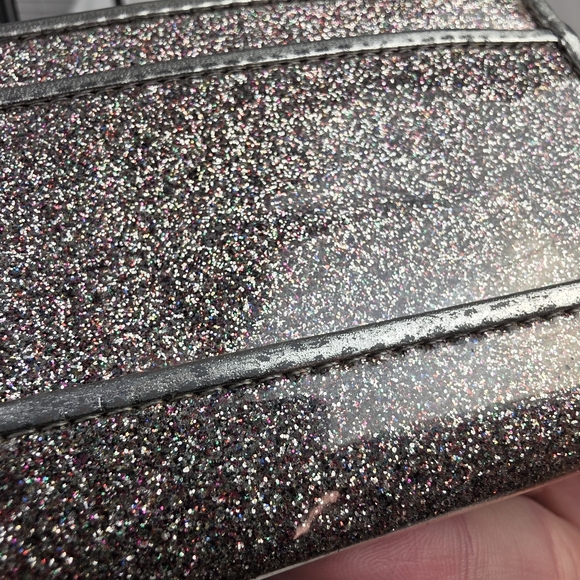 Henri Bendel Silver Glitter Coin and Card Wallet - Picture 11 of 11